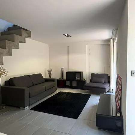 Exclusive - C1 Apartamento